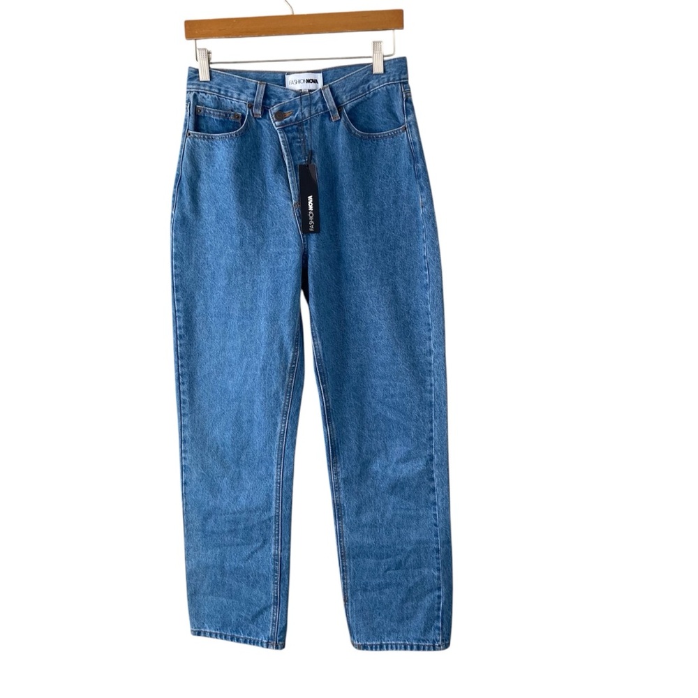 FashionNova Short Inseam Crossover Straight Leg Jeans womens size 3 - NWT - Picture 2 of 8